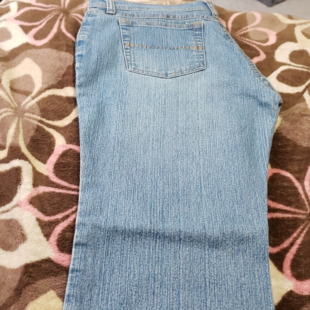 Jeans - Picture 5 of 6